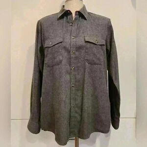 Men's Grey Flanel Long Sleeve Button-up Shirt Size Large